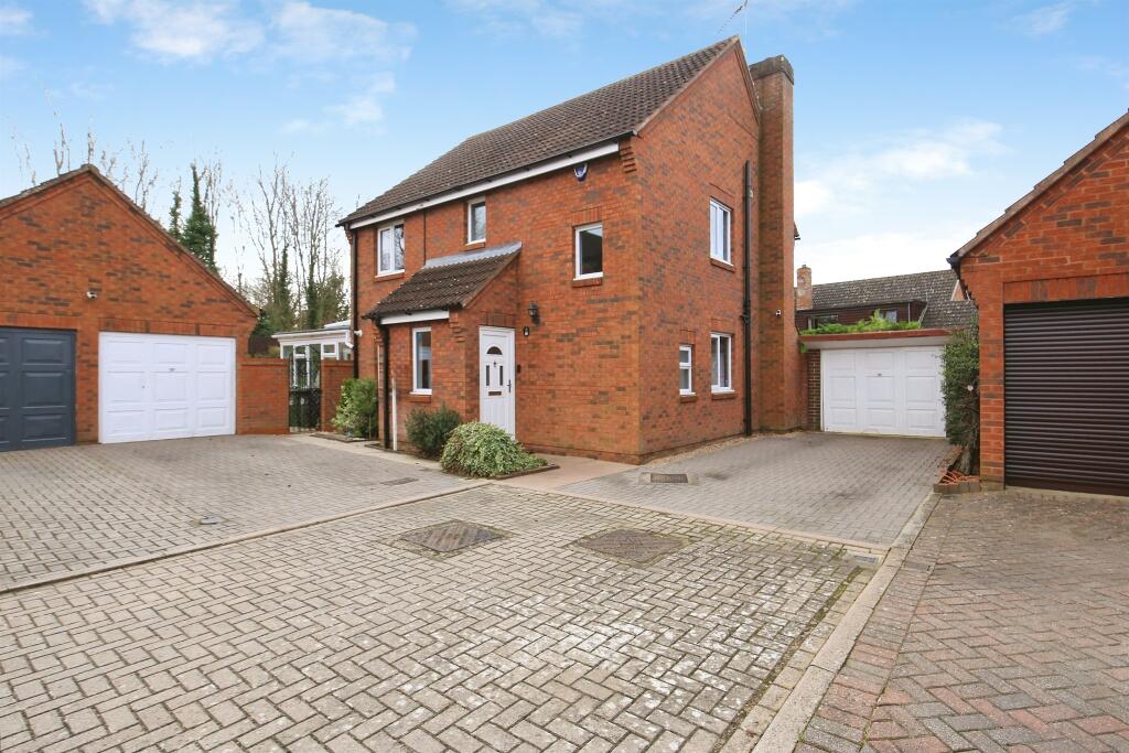 Main image of property: Oak View, Bretton, Peterborough