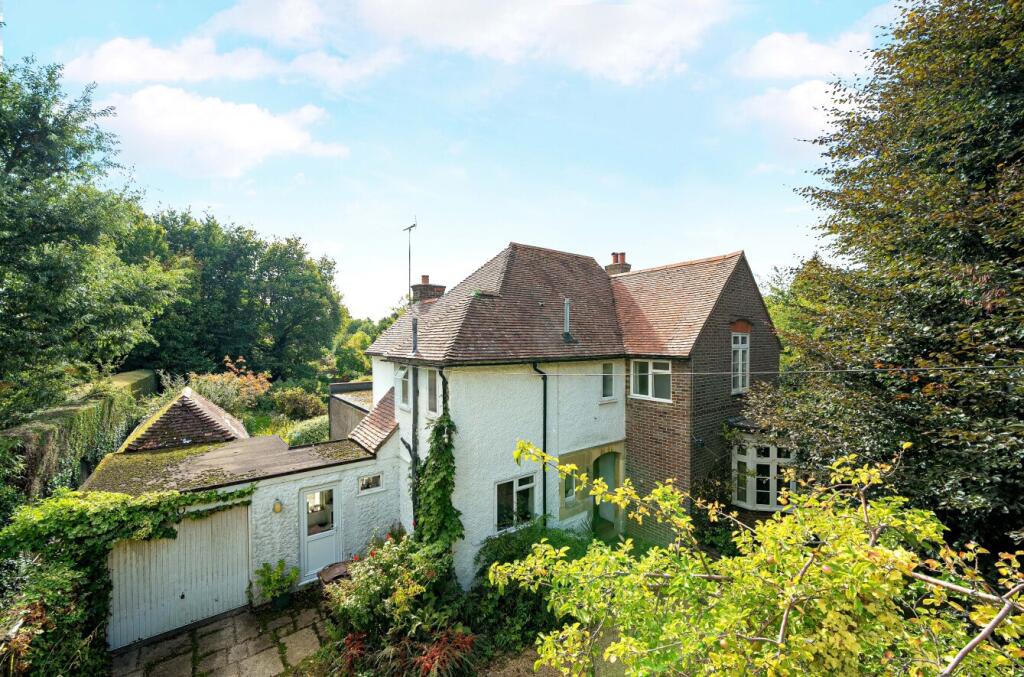 Main image of property: Ramsden Road, Godalming, Surrey, GU7