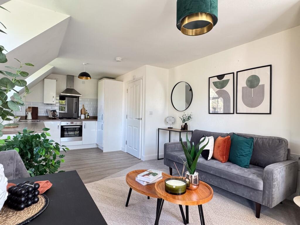 Main image of property: Hutton Close, Newbury, RG14
