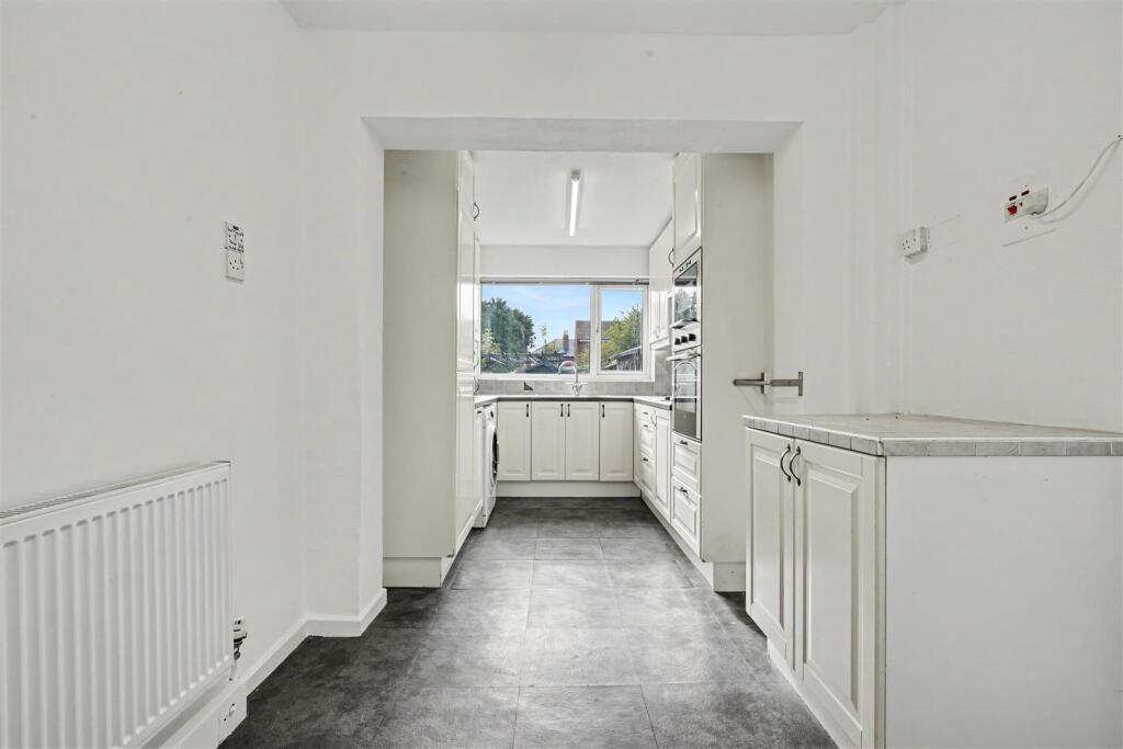 House in Nottingham, Sawley - View 3