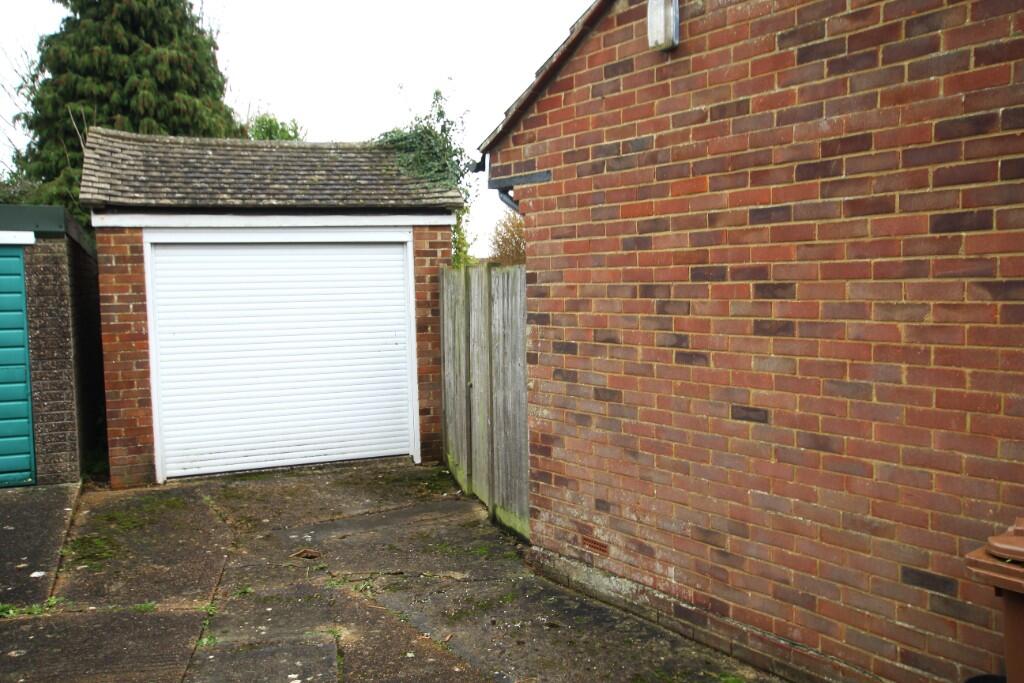 Grasmere Road, Ashford, Kent, TN24 photo 2