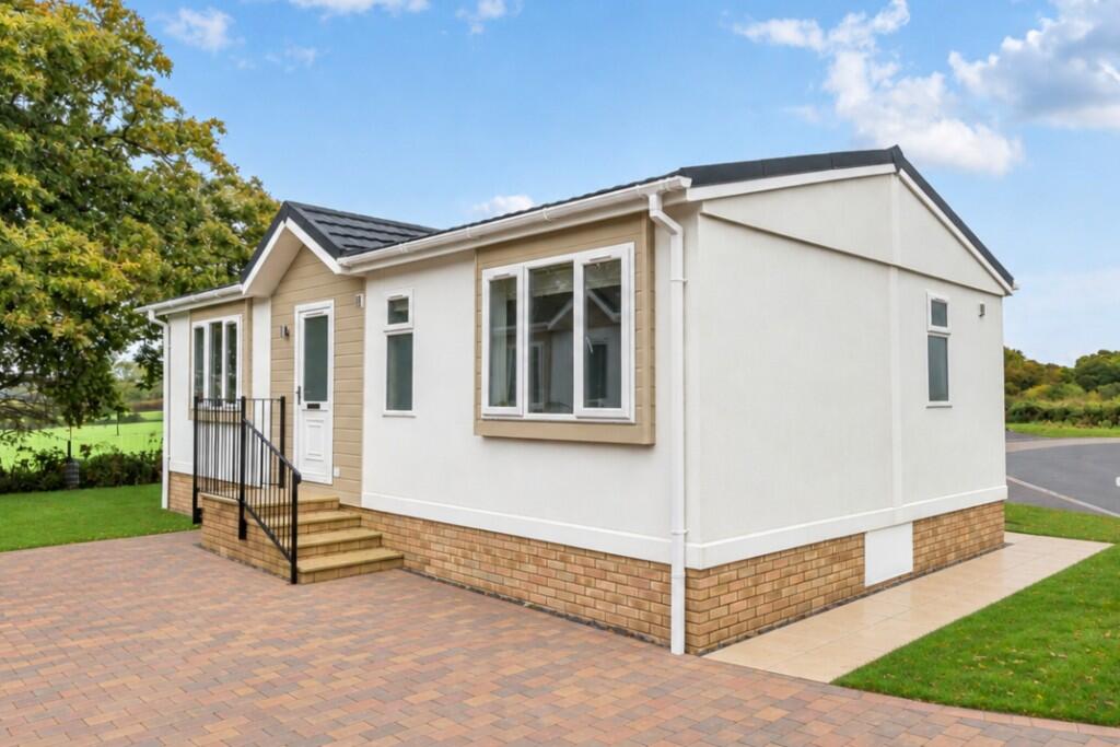 Main image of property: Bere Regis,
Wareham,
Dorset,
BH207LP