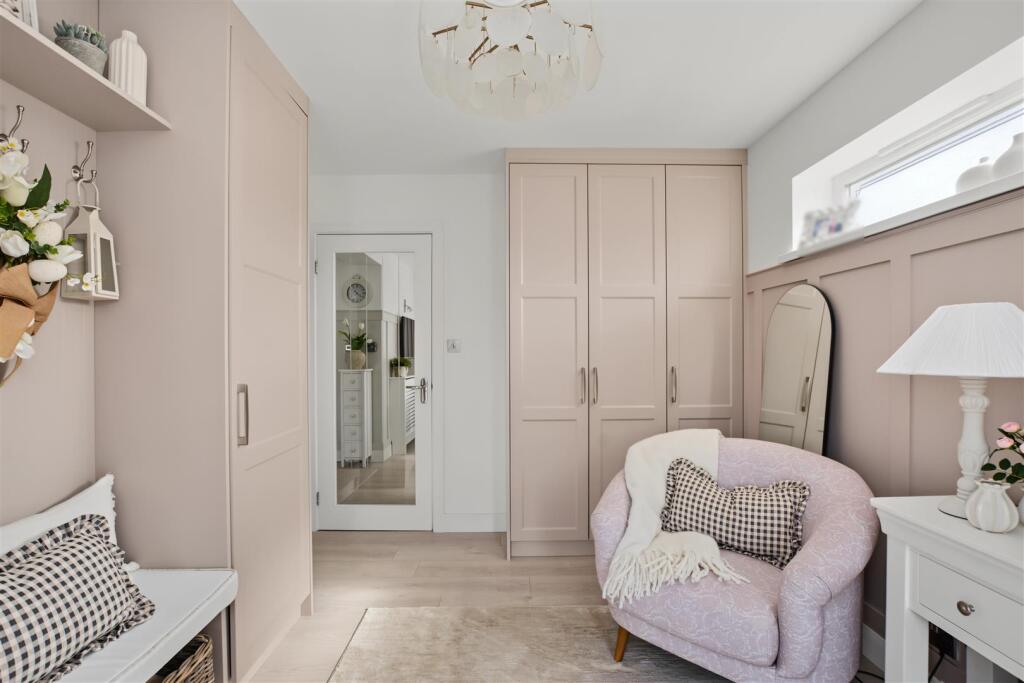 House in Nottingham - View 4