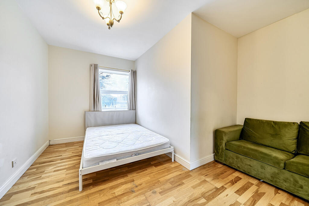Apartment in London - View 4