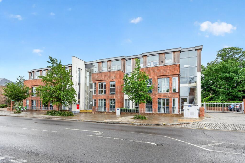 Main image of property: Kingston Road, London