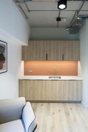 Fitted 4th Floor