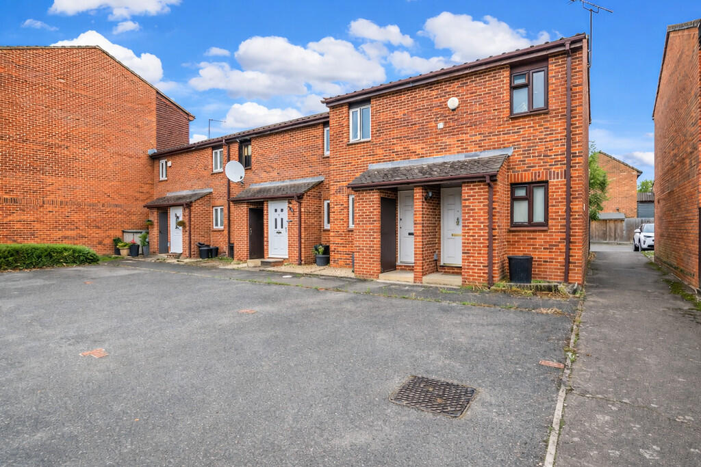 Main image of property: Newcourt, Uxbridge