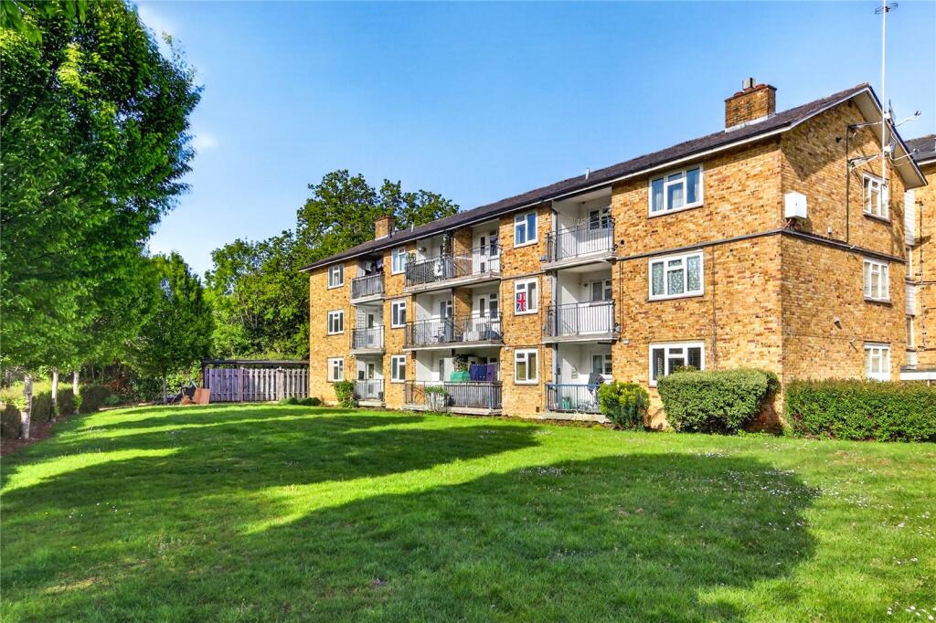 Main image of property: Windlesham Road, Bracknell, Berkshire, RG42
