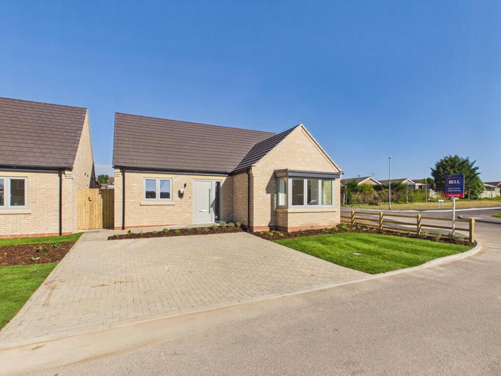 2-bed detached on Plot 3 Warner Drive, Horncastle, £275,000