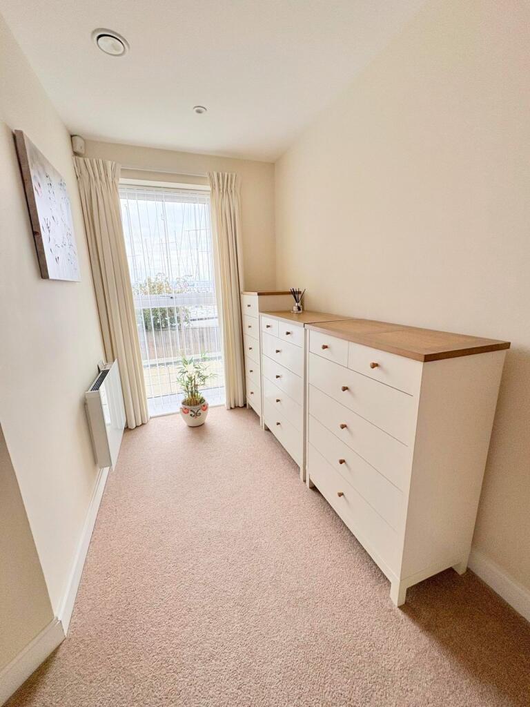 Viewpoint, Harbour Road, Gosport PO12 1GX - More