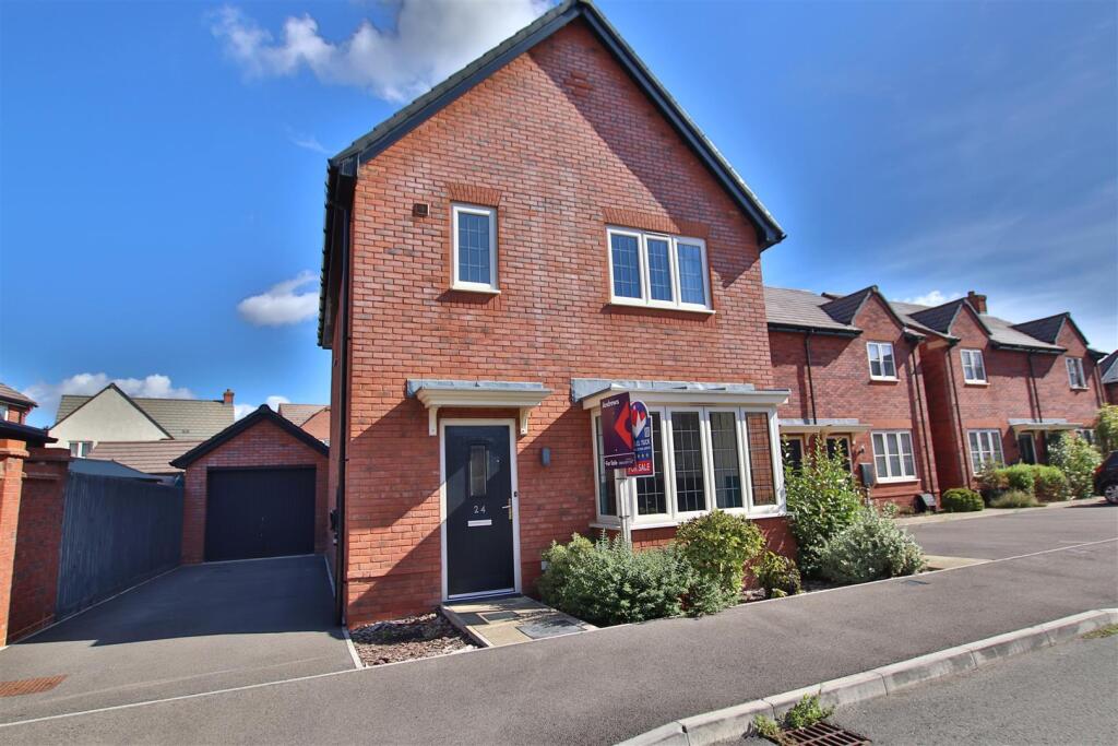 Main image of property: Snapdragon Close, Walton Cardiff, Tewkesbury