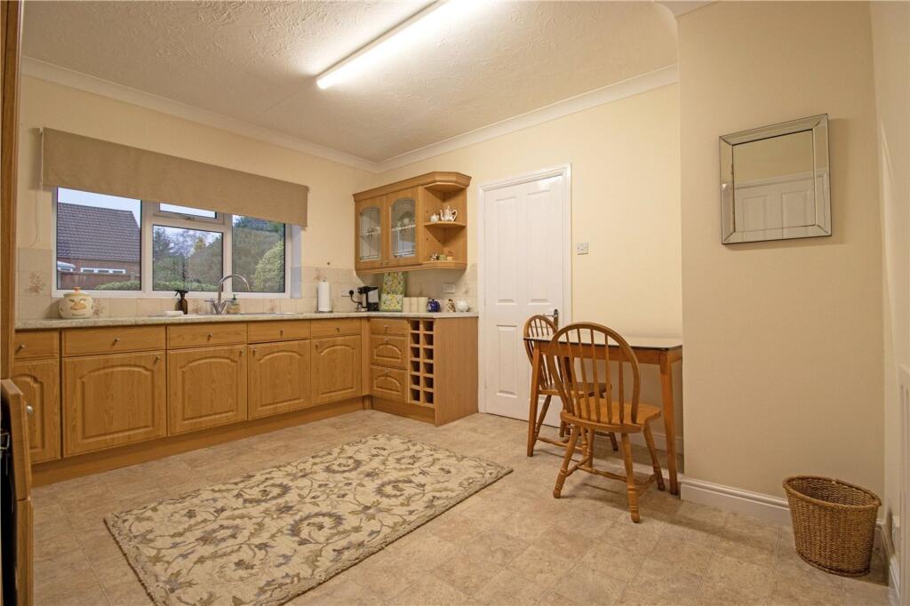 Avenue Clamart, Scunthorpe, DN15 photo 4