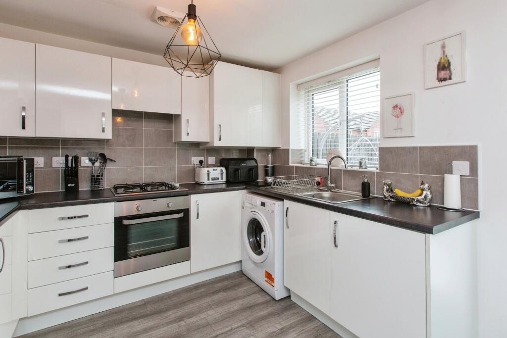 Bakehouse Close, Wigan, WN5 photo 4