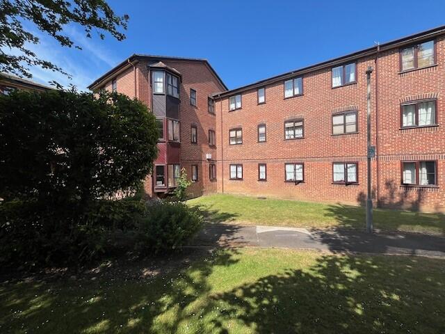 Main image of property: Poets Chase, Aylesbury