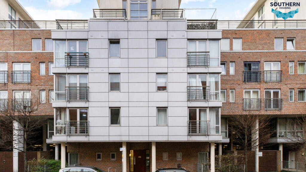 Main image of property: Mermaid House, Cross Street, Portsmouth, PO1 3GF