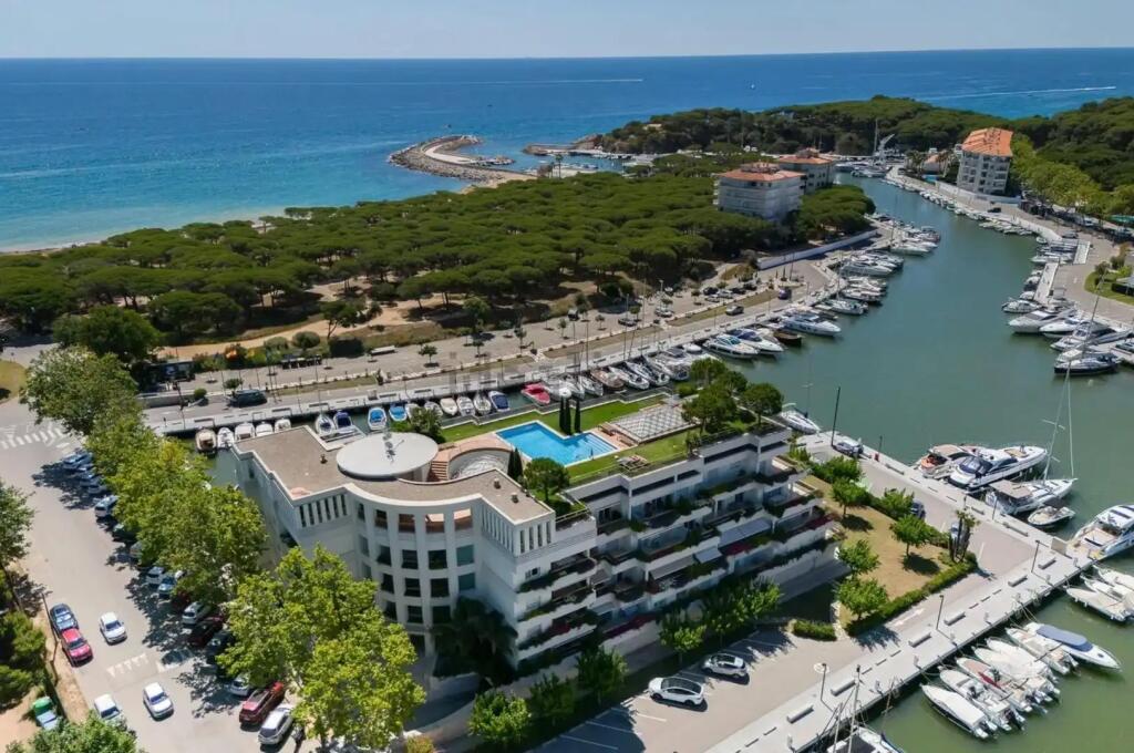 Main image of property: Catalonia, Girona, Castell-platja D'aro