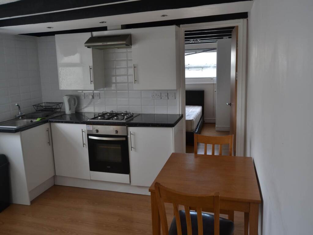 Main image of property: Richmond Road, Roath, Cardiff