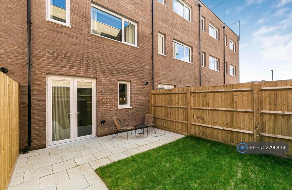 Additional image 10 of Harrier Way, Hatfield, AL10