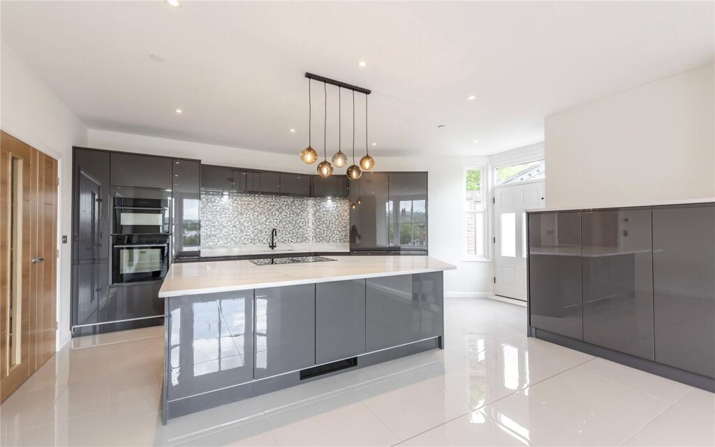 House in Chester, Mold - View 4