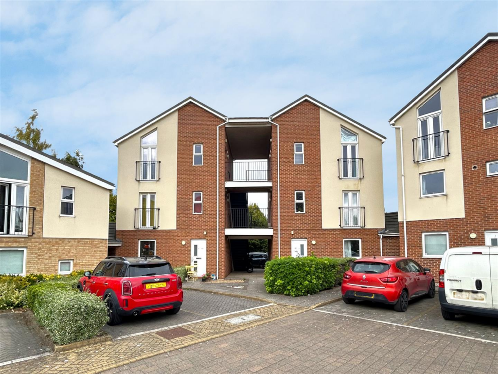 Main image of property: Clog Mill Gardens, Selby