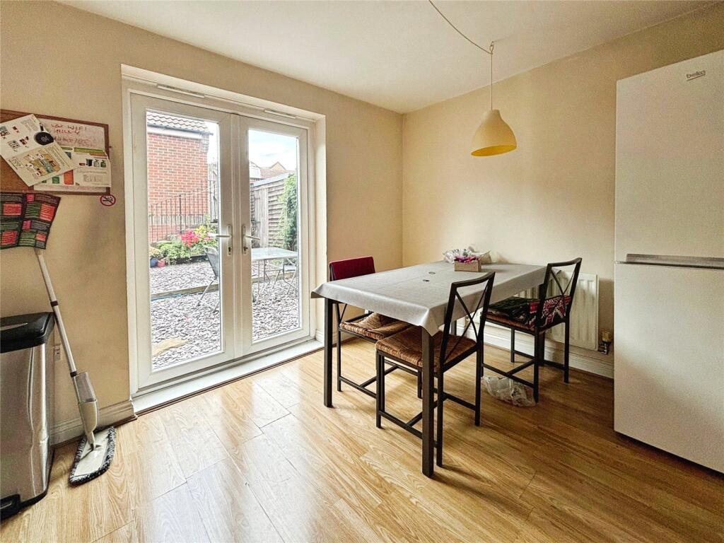 House in Swindon - View 4