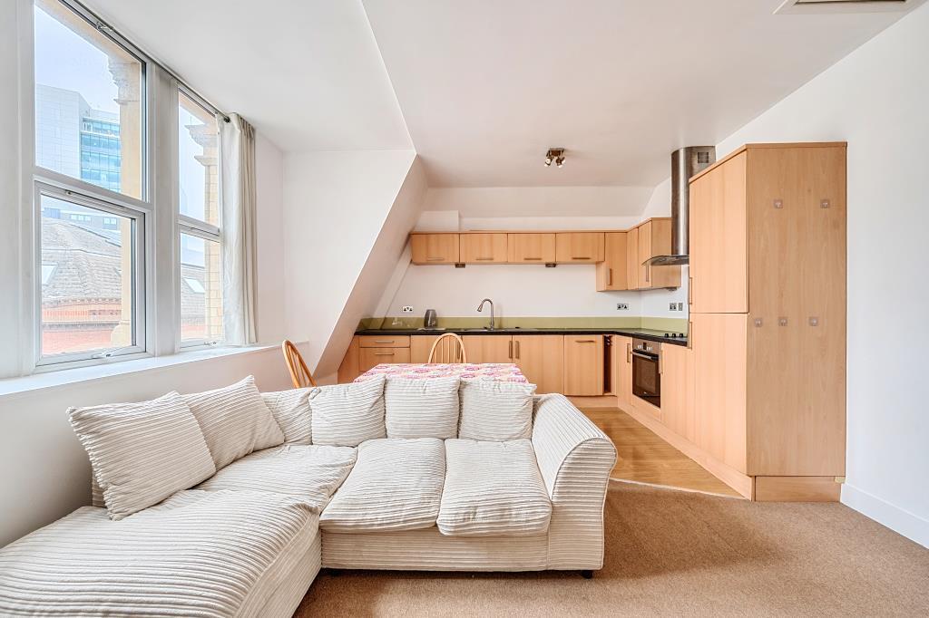 Main image of property: Kings Road, Reading, RG1