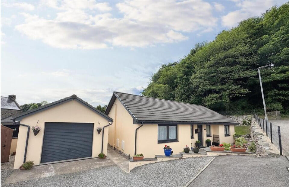 Main image of property: 1 Manse Brae,, Rothes, AB38