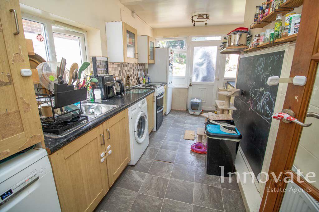 House in Sandwell, West Midlands - View 4