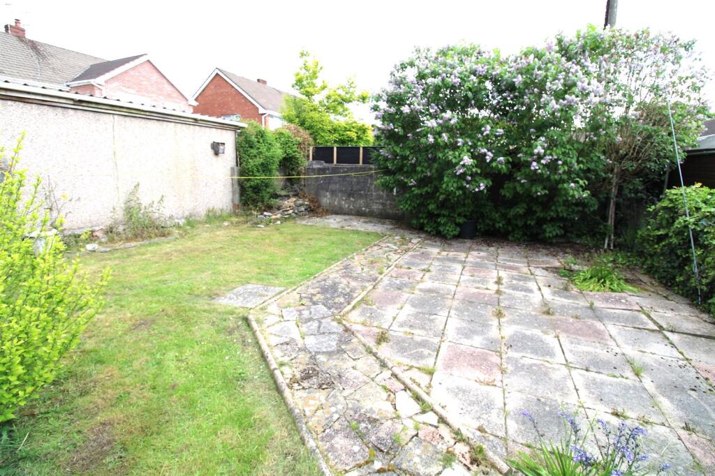 House in Bridgend - View 5