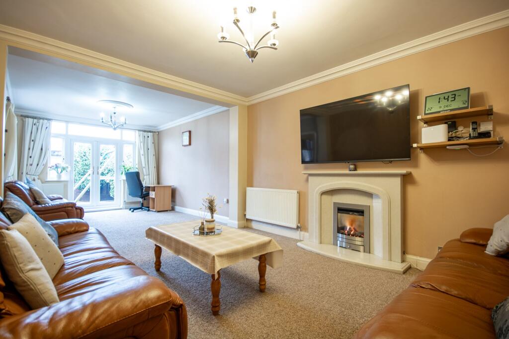 Dogsthorpe Road, Peterborough, PE1 photo 4