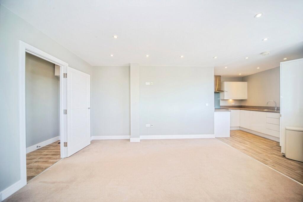 Kingsbury Road, Southampton, Hampshire, SO14 photo 4