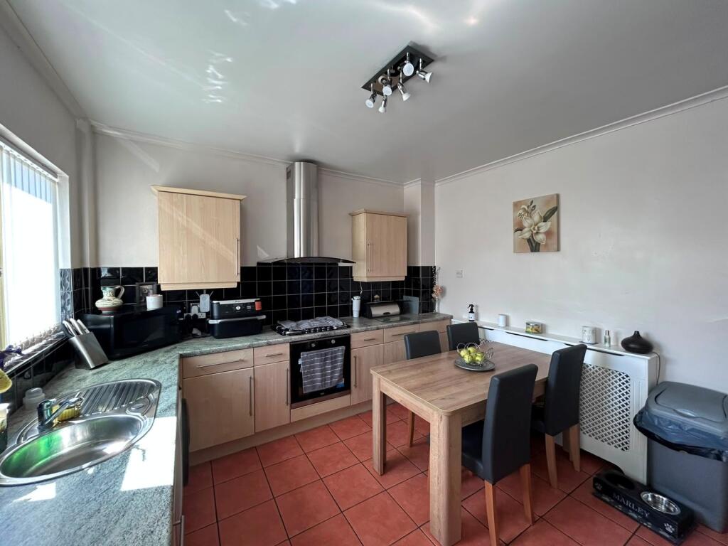 House in Amber Valley, Aldercar and Langley Mill CP - View 4