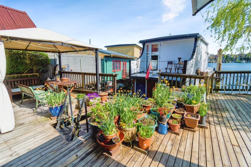 Pettinger Gardens, Southampton, Hampshire, SO17 - View 3