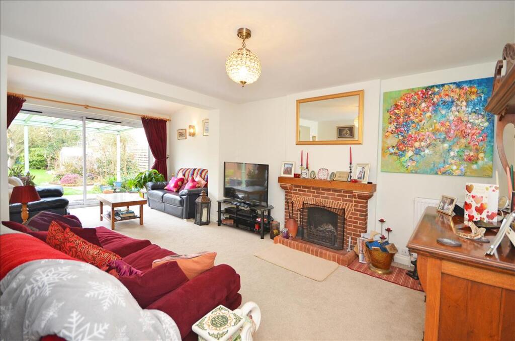 Raunds Road, Stanwick, Northamptonshire, NN9 photo 4