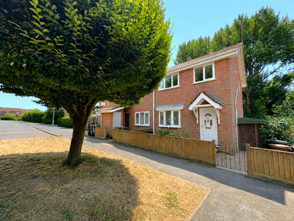 3-bed terraced on The Doves, Broadwey, £250,000