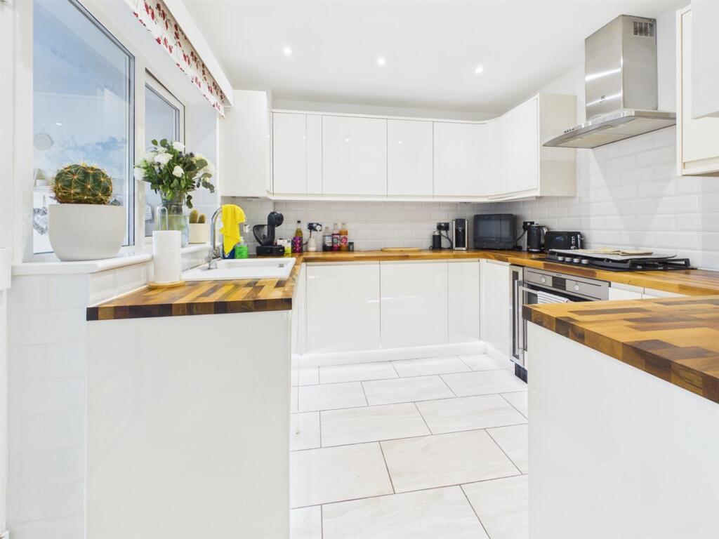 House in Reading - View 2