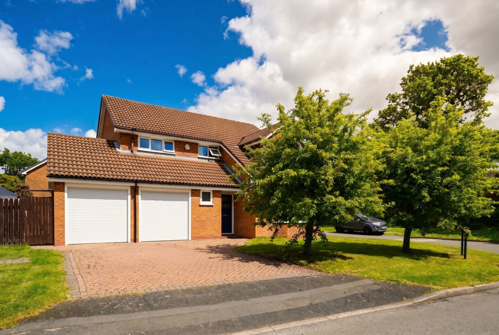 Main image of property: Oldington Grove, Hillfield