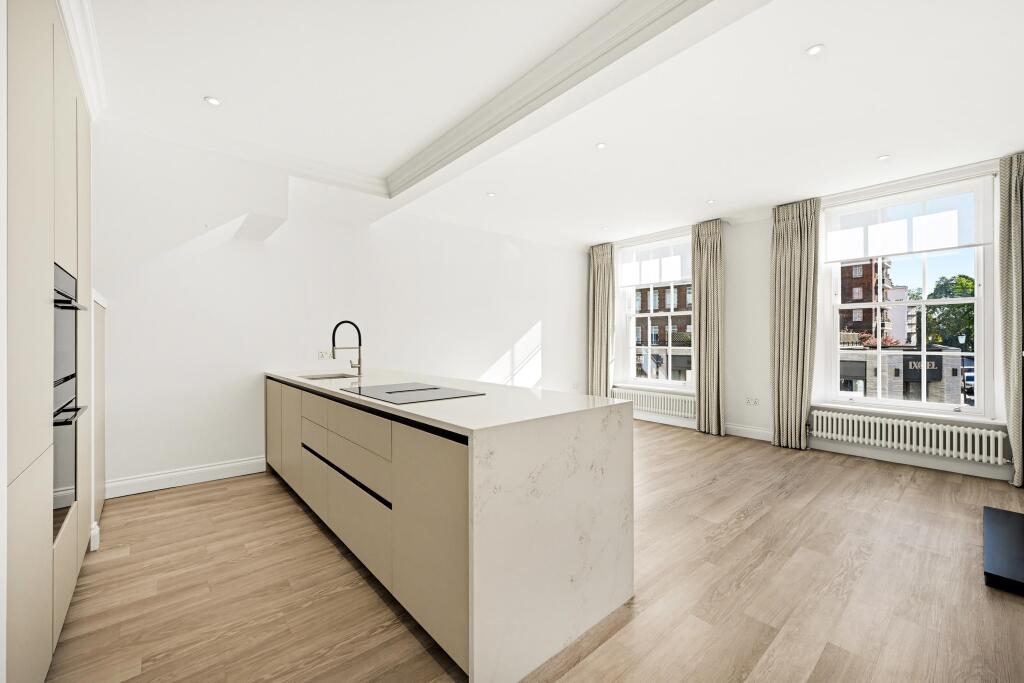 Apartment in London - View 5