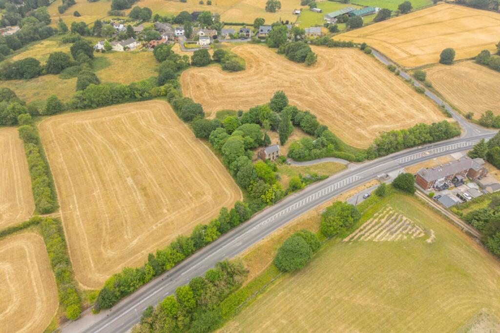 Main image of property: Barnsley Road, Hoylandswaine, Barnsley, S36