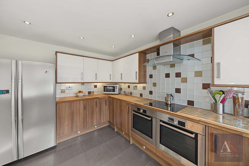 House in Rochdale, Greater Manchester - More