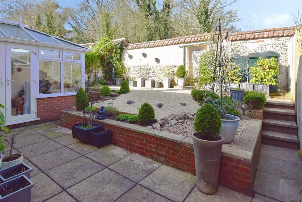 House in Shrewton - View 3