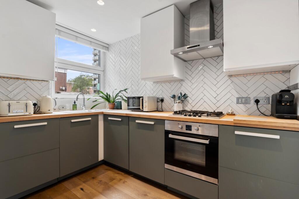 3 bedroom flat for rent