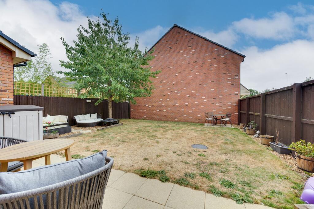 House in Congleton, Marsh Farm, West Heath - View 5
