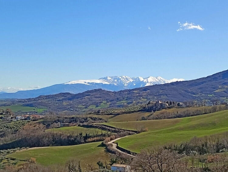 Main image of property: Abruzzo, Pescara, Farindola