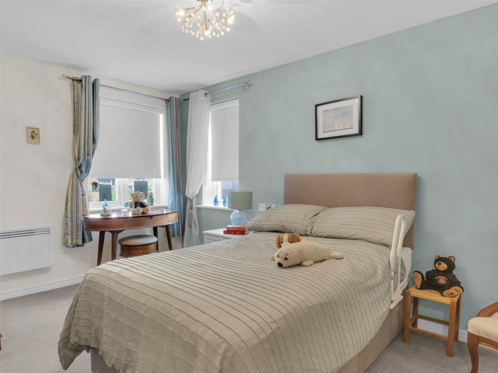Apartment in Leicester - More