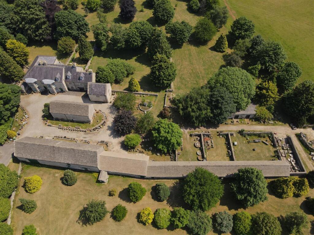 Main image of property: Northleach, Gloucestershire