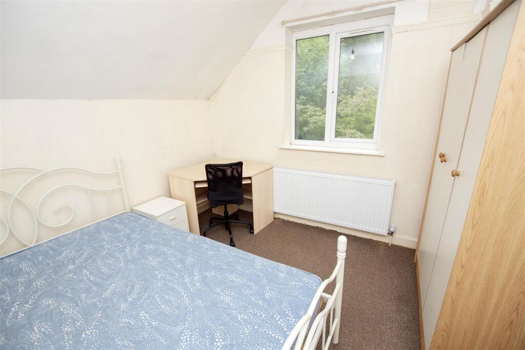 4 bedroom house for rent