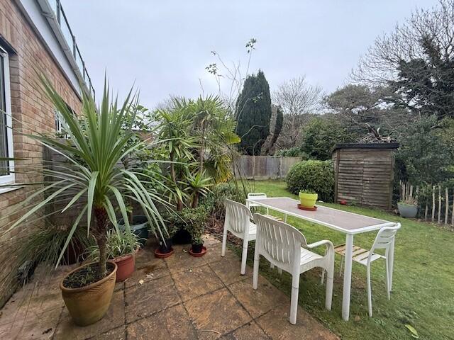 Studland Road, Alum Chine photo 4