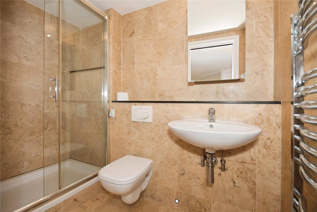 Apartment in Stockport - More
