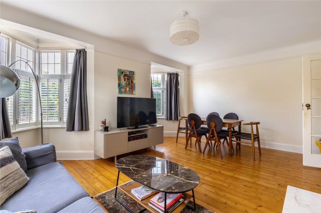 Apartment in Twickenham - View 2